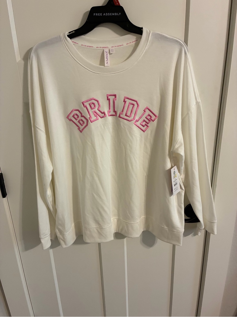 Cream 'BRIDE' Crewneck Sweatshirt with Pink Appliqué